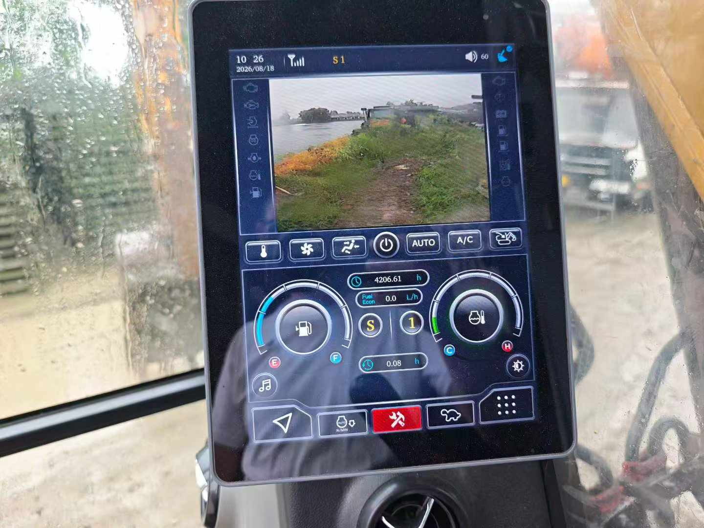 Buy Sany SY135 Used Excavator / 5 Buy Sany SY135 Used Excavator / 5