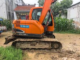 Buy Doosan DX75 Used Excavator / 2 Buy Doosan DX75 Used Excavator / 2