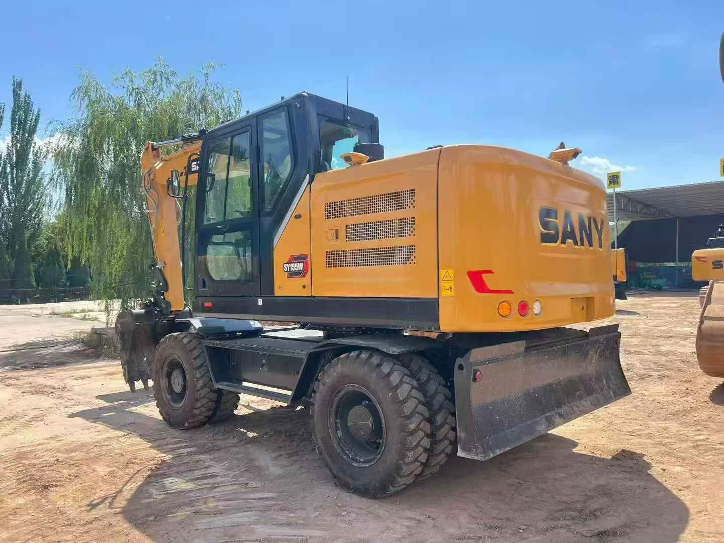 Buy Sany SY155C Used Excavator / 2