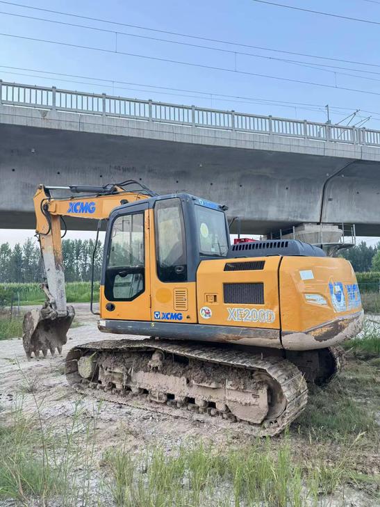 Buy XCMG XE150 Used Excavator / 1
