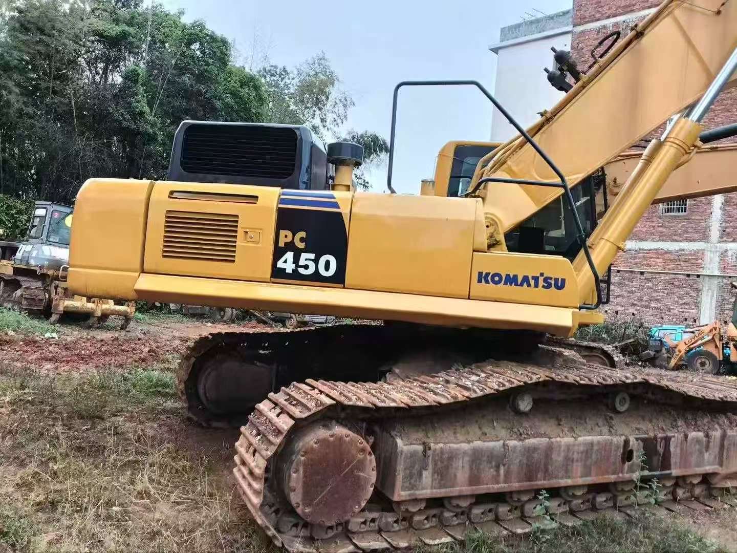 Buy Komatsu PC450-8 Used Excavator / 2 Buy Komatsu PC450-8 Used Excavator / 2