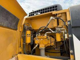 Buy Caterpillar 323D2L Used Excavator / 7 Buy Caterpillar 323D2L Used Excavator / 7