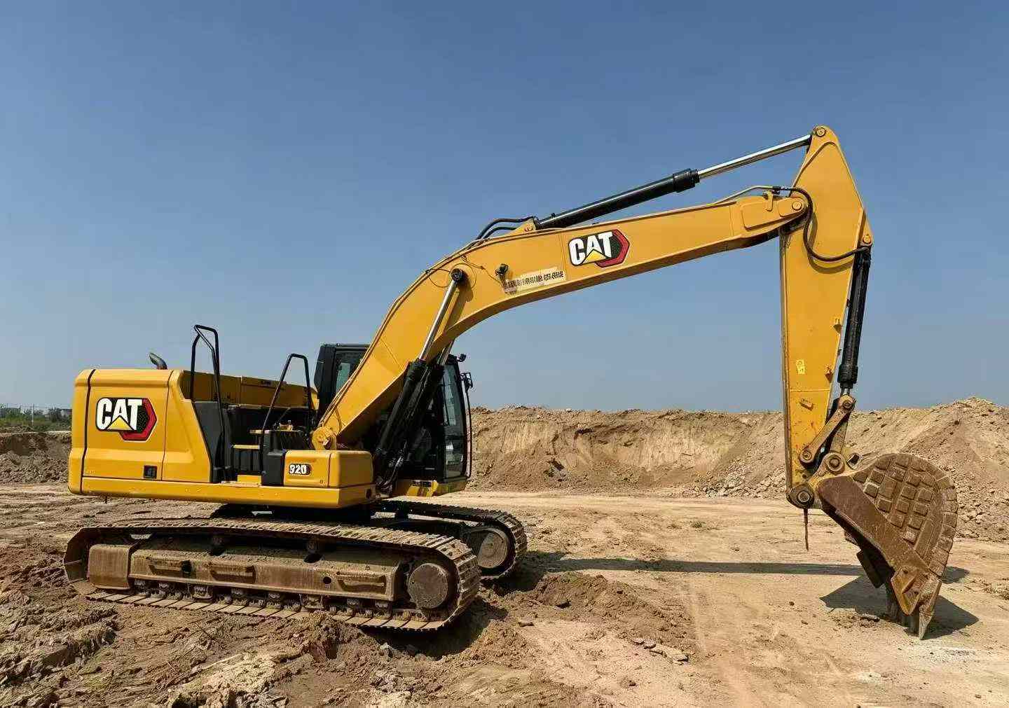 Buy Caterpillar 320A Used Excavator / 4 Buy Caterpillar 320A Used Excavator / 4