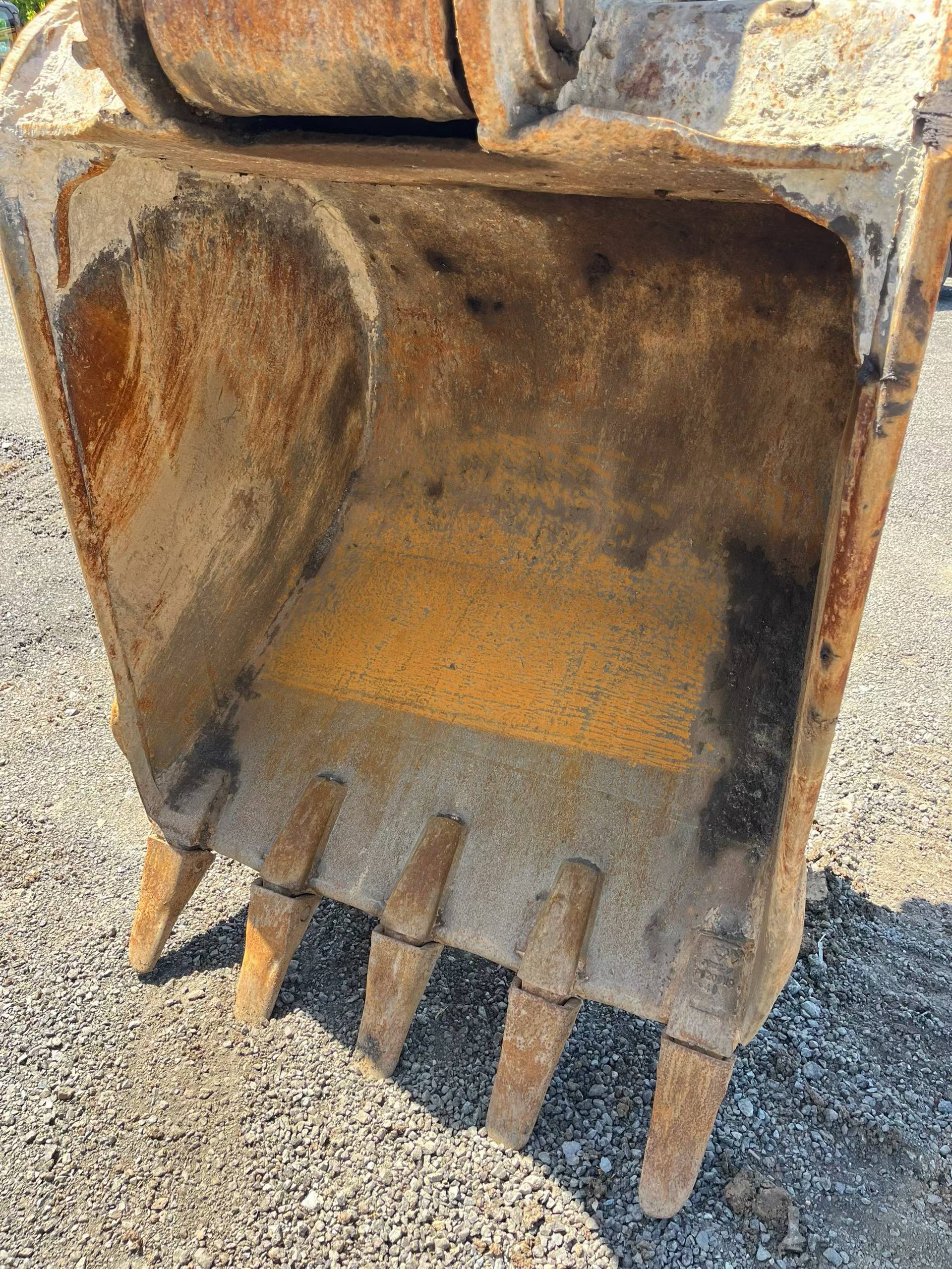 Buy Hitachi ZX200-3G Used Excavator / 8 Buy Hitachi ZX200-3G Used Excavator / 8