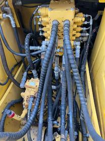 Buy Komatsu PC110-7 Used Excavator / 8 Buy Komatsu PC110-7 Used Excavator / 8