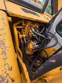 Buy Kato Used Excavator / 3 Buy Kato Used Excavator / 3