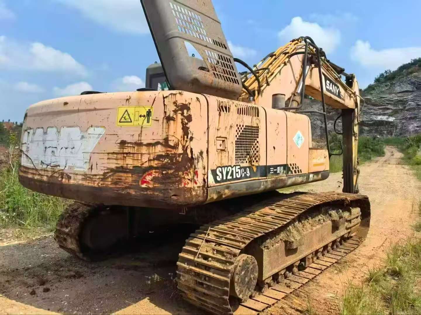 Buy Sany SY215C Used Excavator / 1