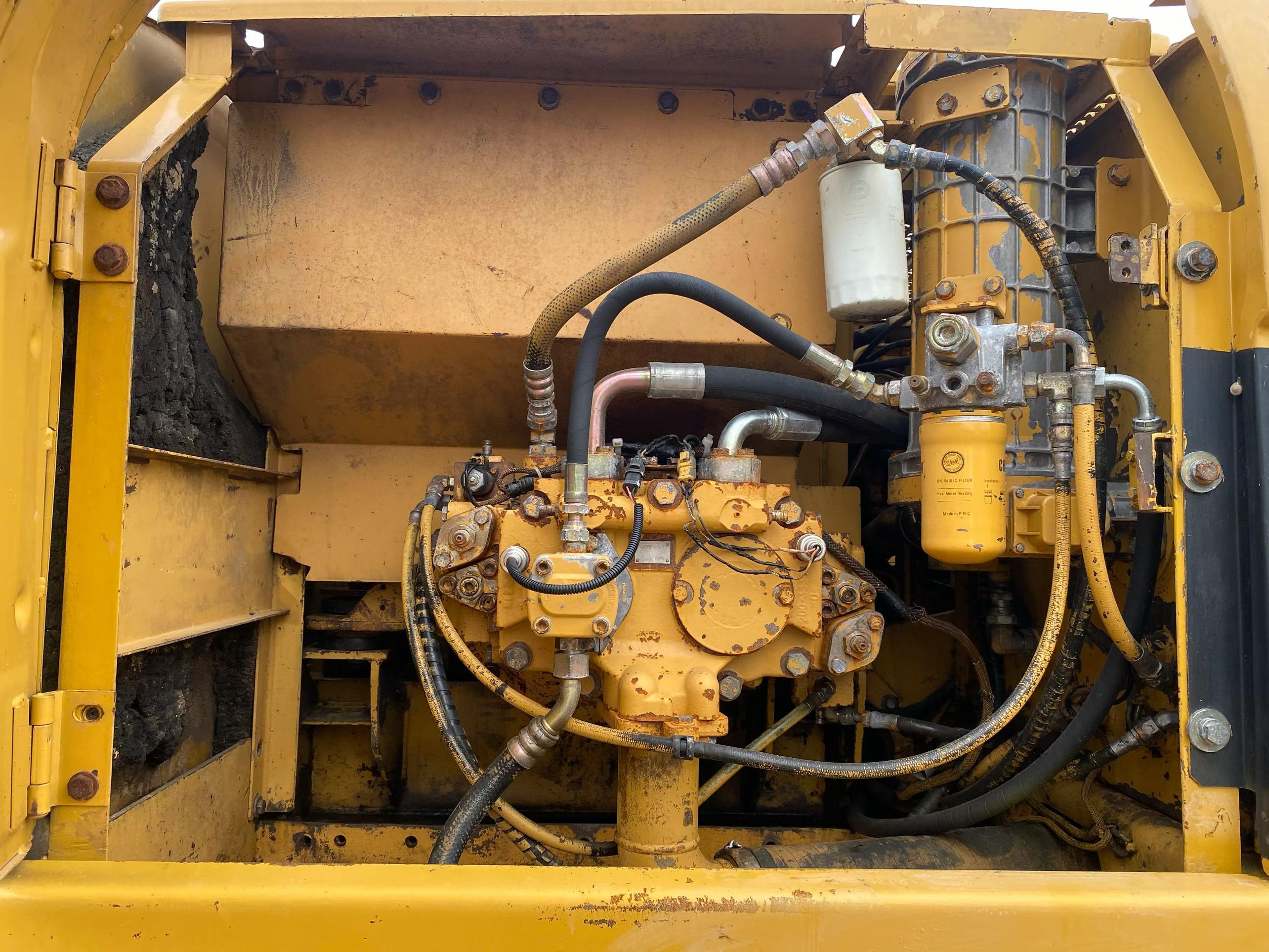 Buy Caterpillar 320C Used Excavator / 7 Buy Caterpillar 320C Used Excavator / 7