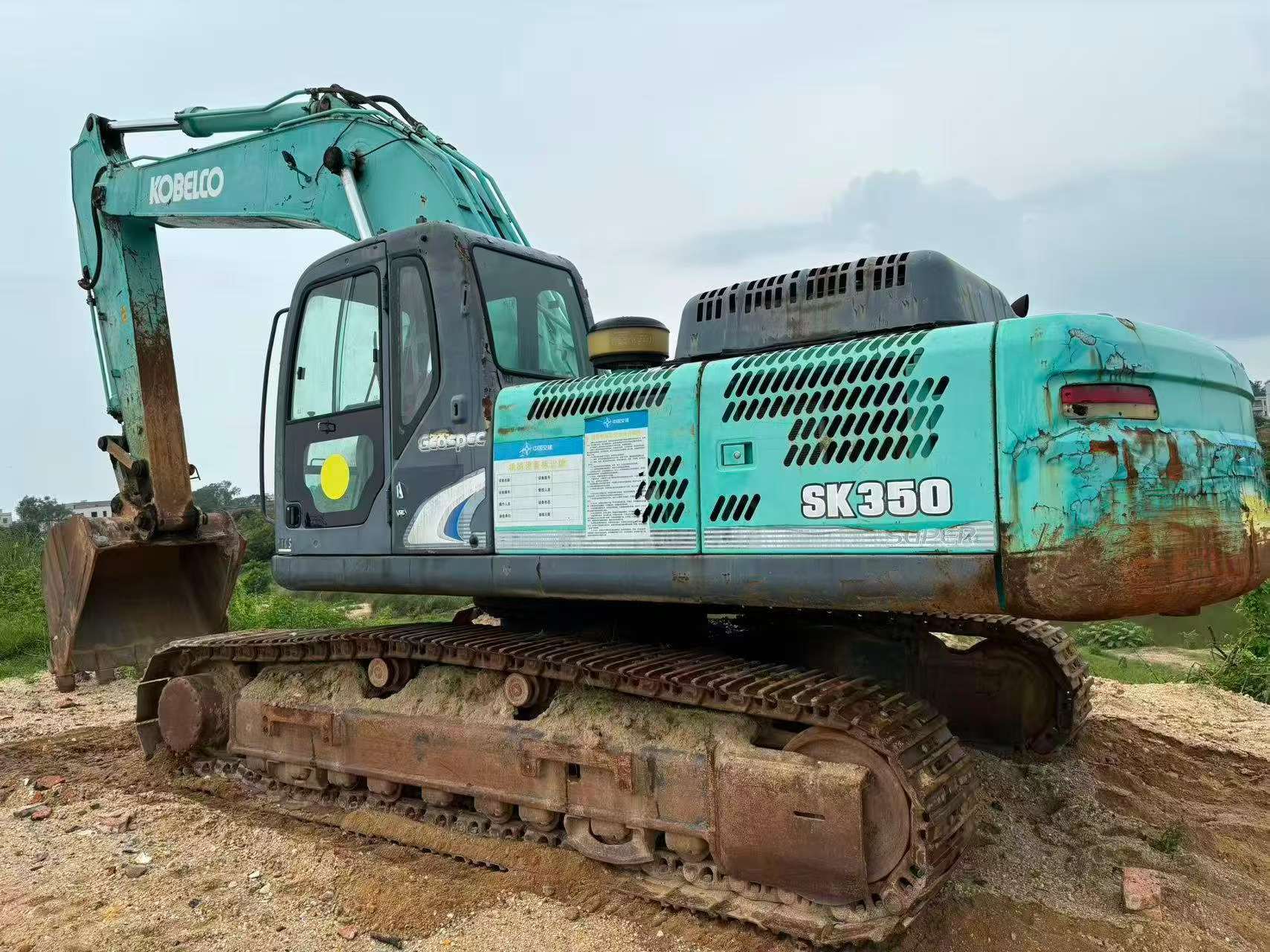 Buy Kobelco SK350-8 Used Excavator / 2 Buy Kobelco SK350-8 Used Excavator / 2
