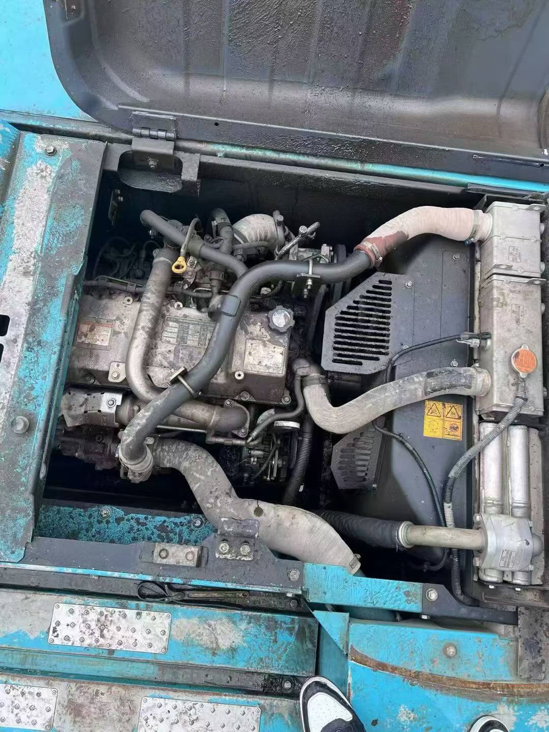 Buy Kobelco SK220-1 Used Excavator / 4 Buy Kobelco SK220-1 Used Excavator / 4