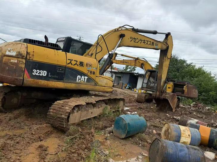 Buy Caterpillar 320A Used Excavator / 1