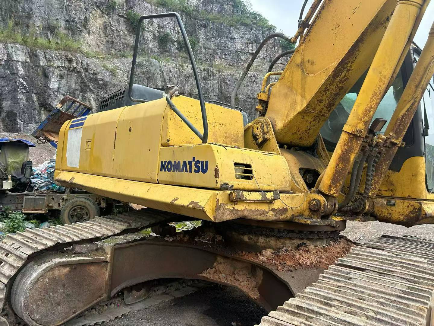 Buy Komatsu PC360-7 Used Excavator / 8 Buy Komatsu PC360-7 Used Excavator / 8