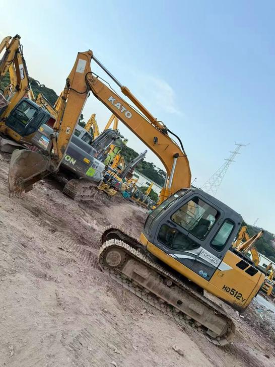 Buy Kato Used Excavator / 1