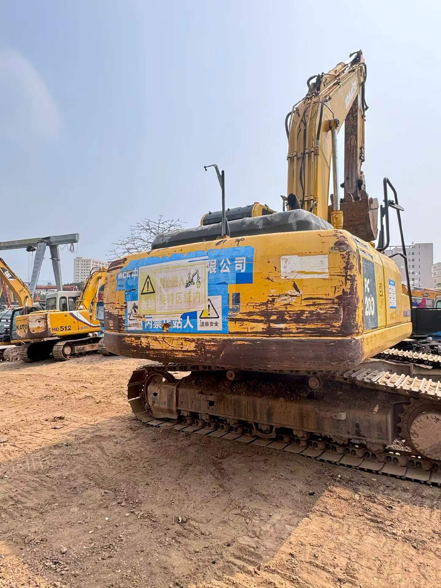 Buy Komatsu PC200-8 Used Excavator / 7
