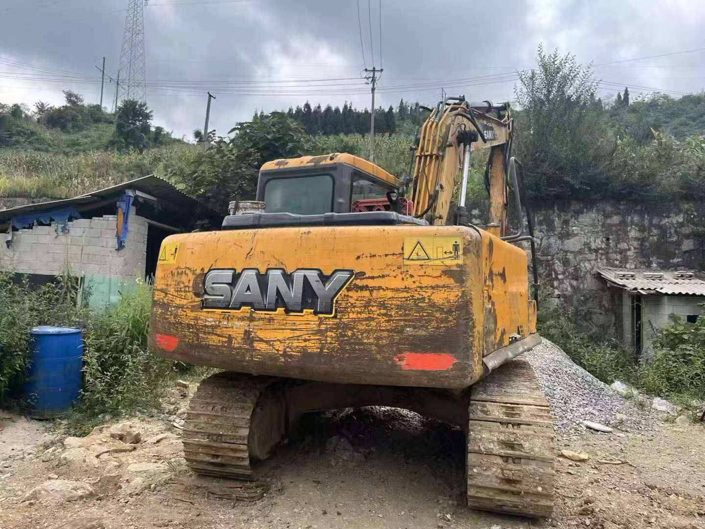 Buy Sany SY135 Used Excavator / 2