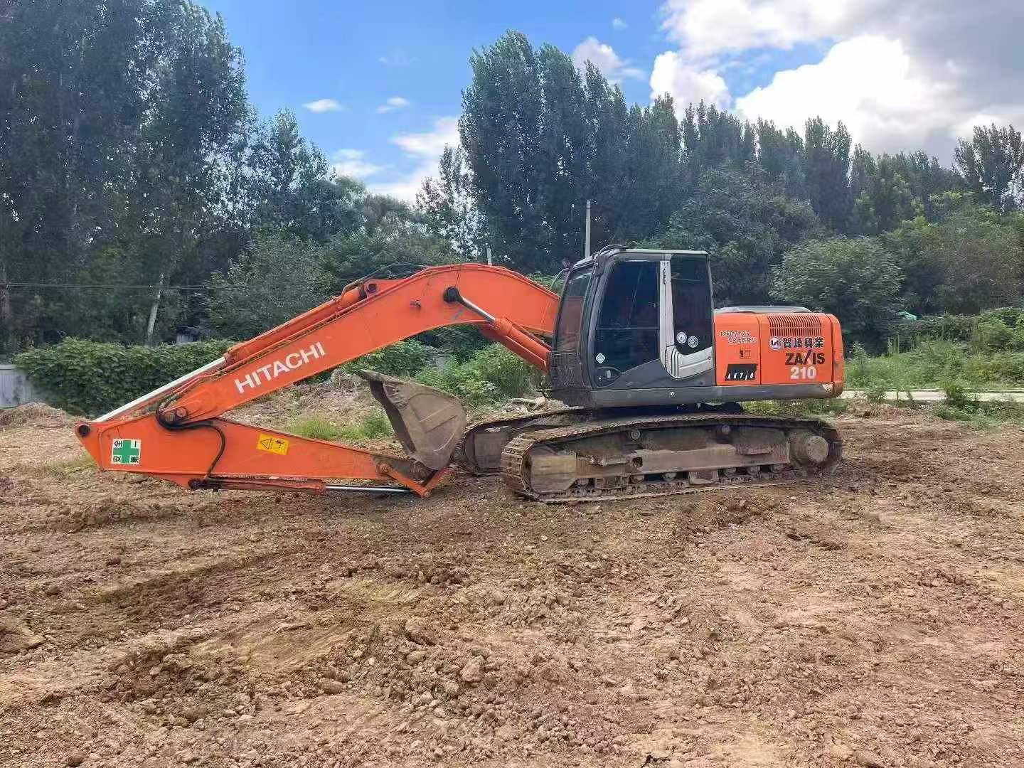 Buy Hitachi EX210 Used Excavator / 4 Buy Hitachi EX210 Used Excavator / 4