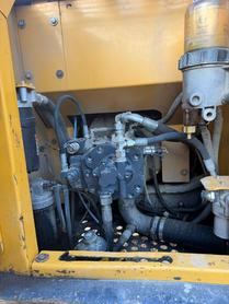 Buy XCMG XE135B Used Excavator / 4 Buy XCMG XE135B Used Excavator / 4