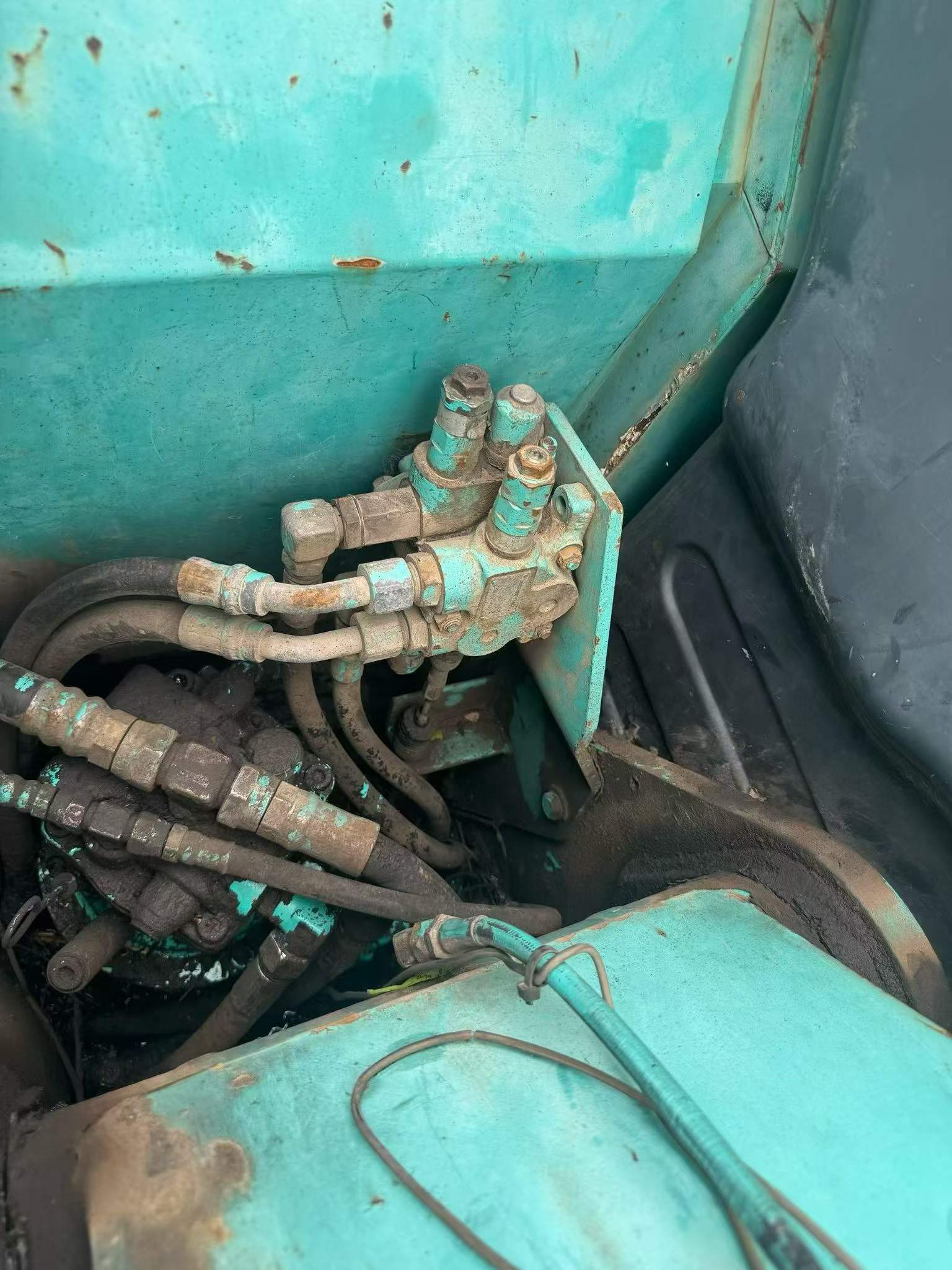 Buy Kobelco SK70 Used Excavator / 7 Buy Kobelco SK70 Used Excavator / 7