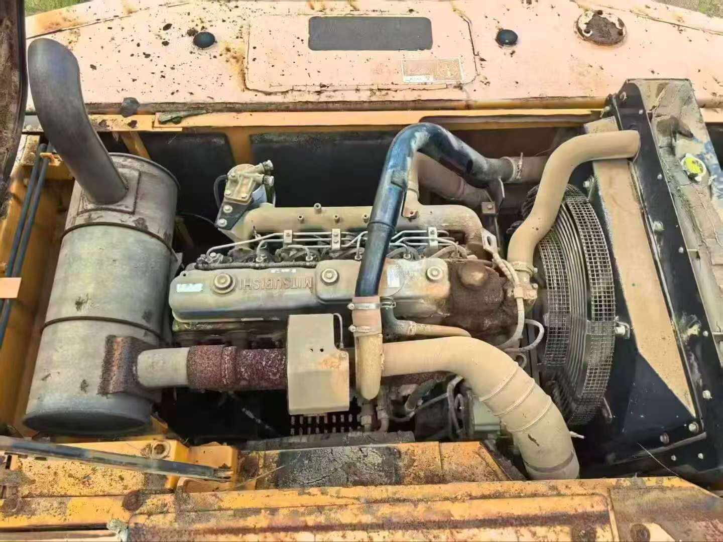 Buy Sany SY215C Used Excavator / 6 Buy Sany SY215C Used Excavator / 6