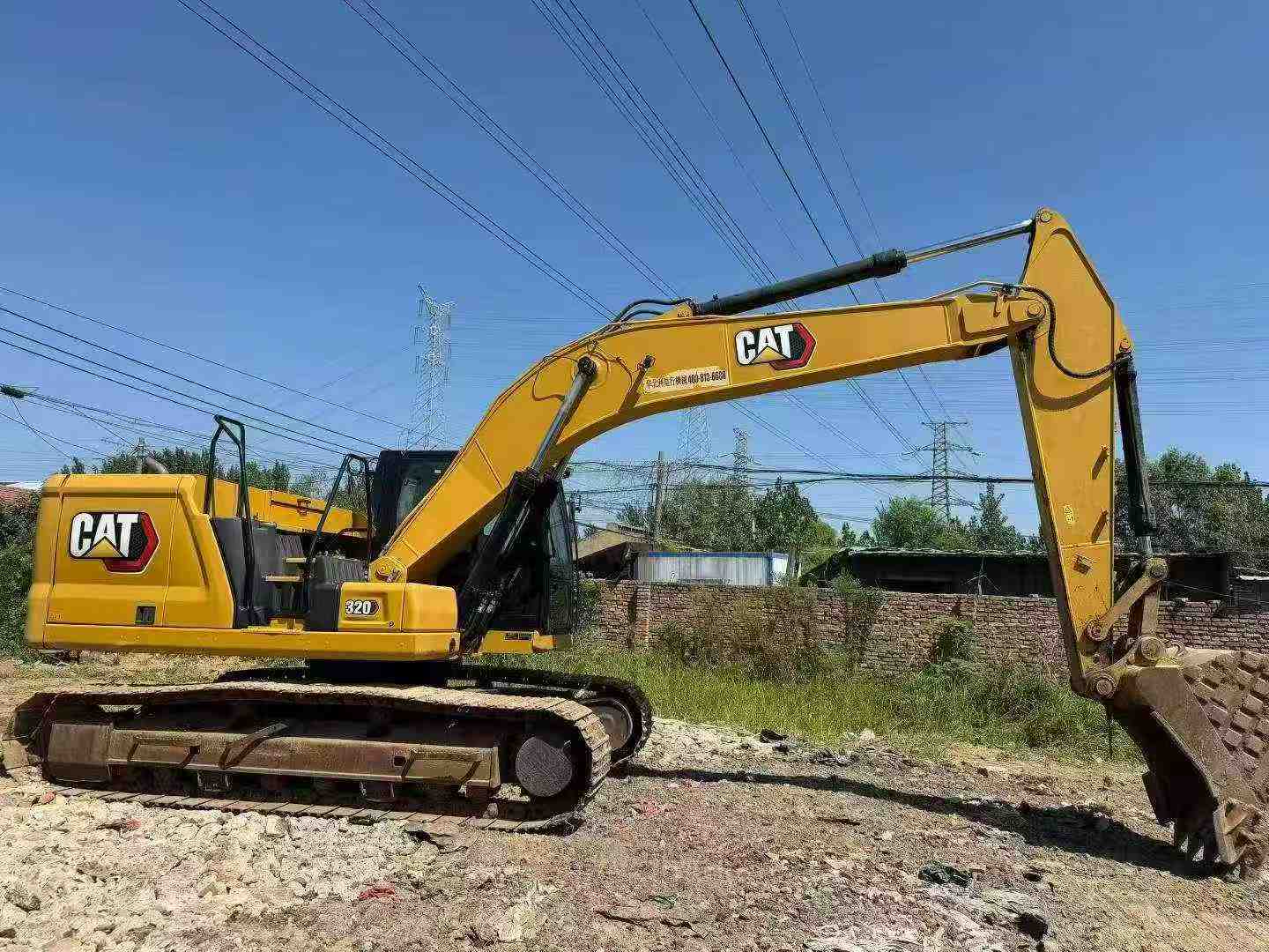 Buy Caterpillar 320A Used Excavator / 2 Buy Caterpillar 320A Used Excavator / 2
