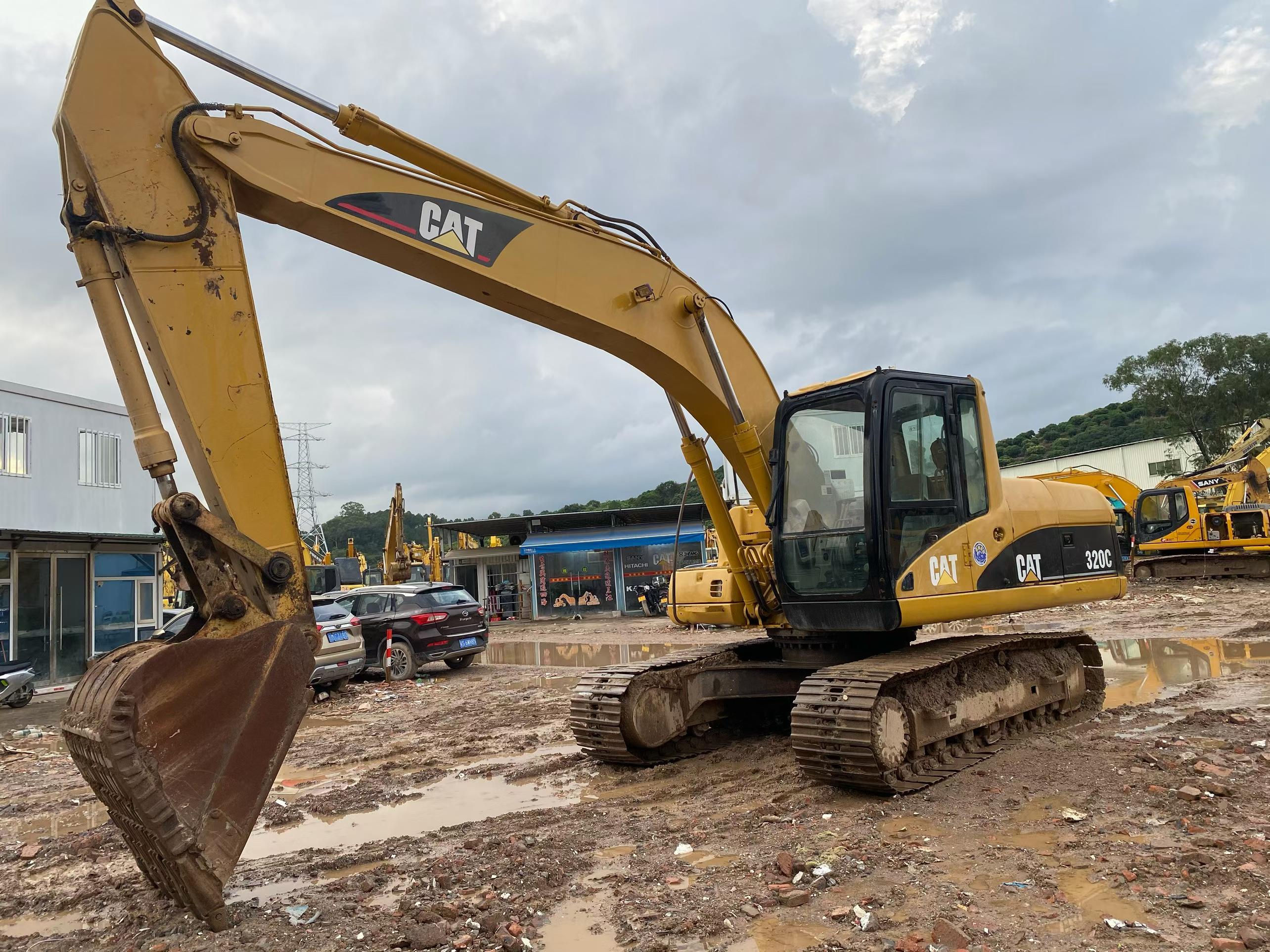 Buy Caterpillar 320C Used Excavator / 3 Buy Caterpillar 320C Used Excavator / 3