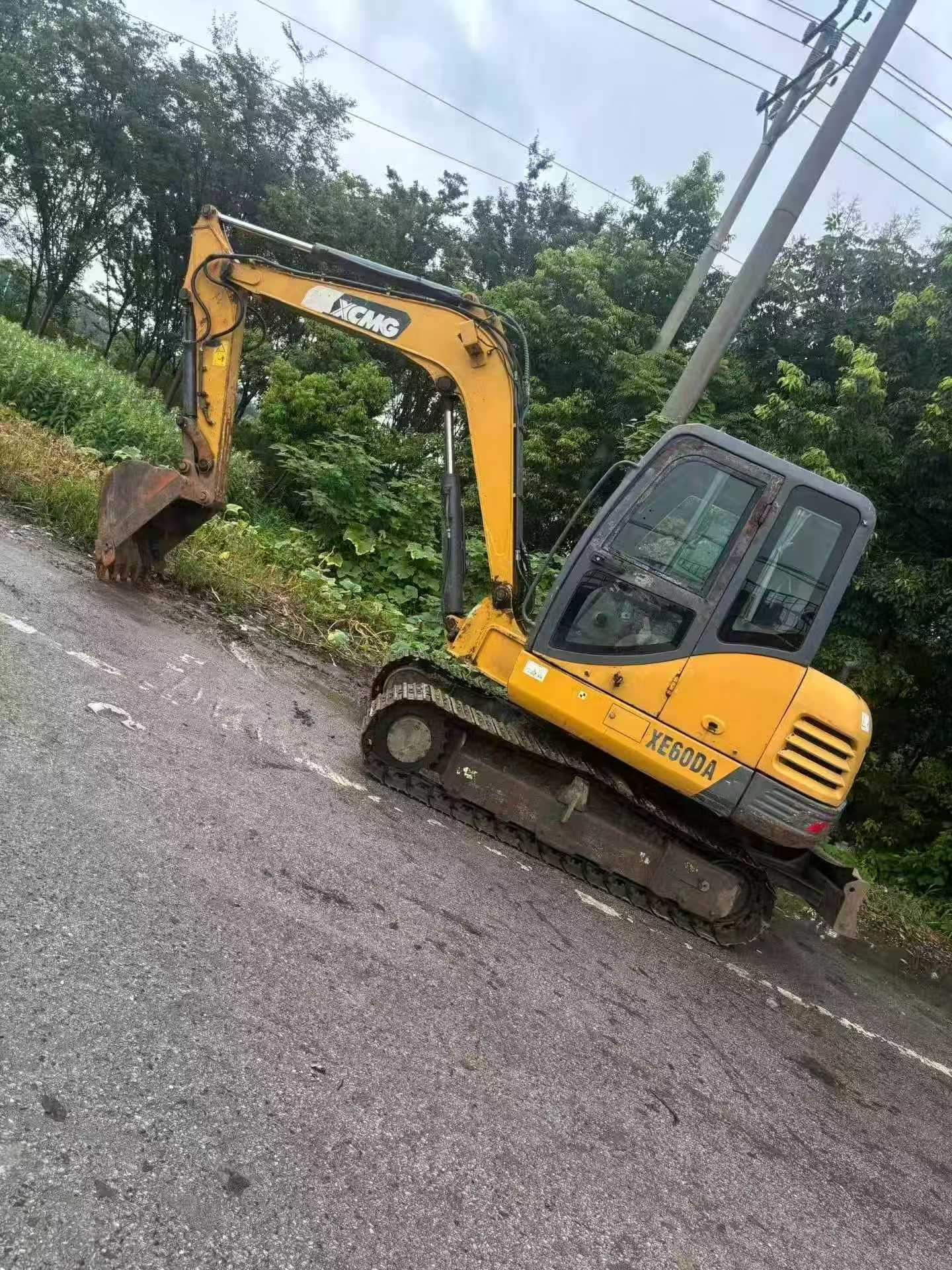 Buy XCMG XE60 Used Excavator / 1