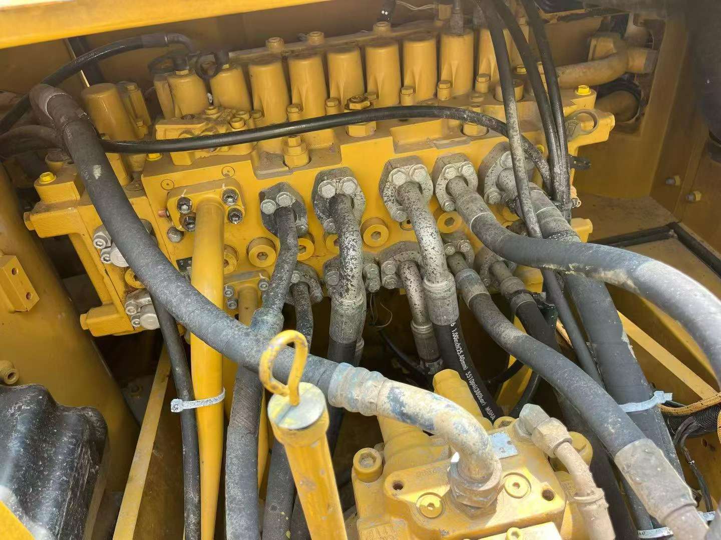 Buy Caterpillar 320A Used Excavator / 5 Buy Caterpillar 320A Used Excavator / 5