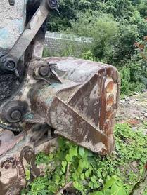 Buy Kobelco SK220-1 Used Excavator / 8 Buy Kobelco SK220-1 Used Excavator / 8
