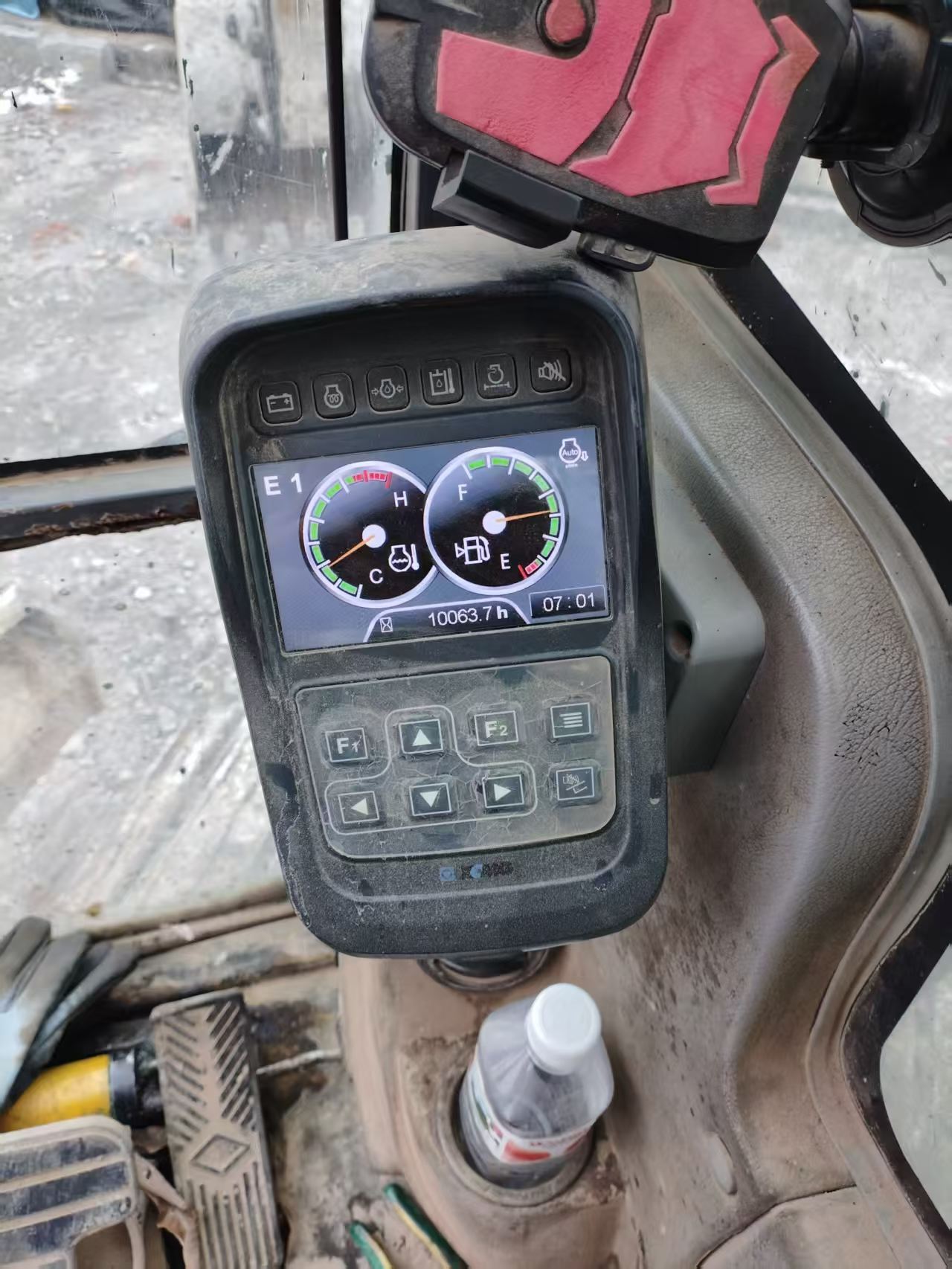 Buy XCMG XE80 Used Excavator / 4 Buy XCMG XE80 Used Excavator / 4