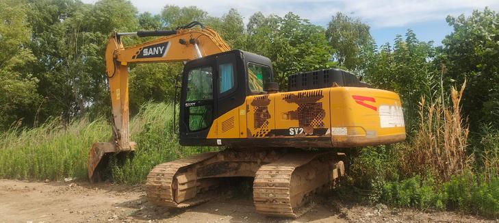 Buy Sany SY200C Used Excavator / 1