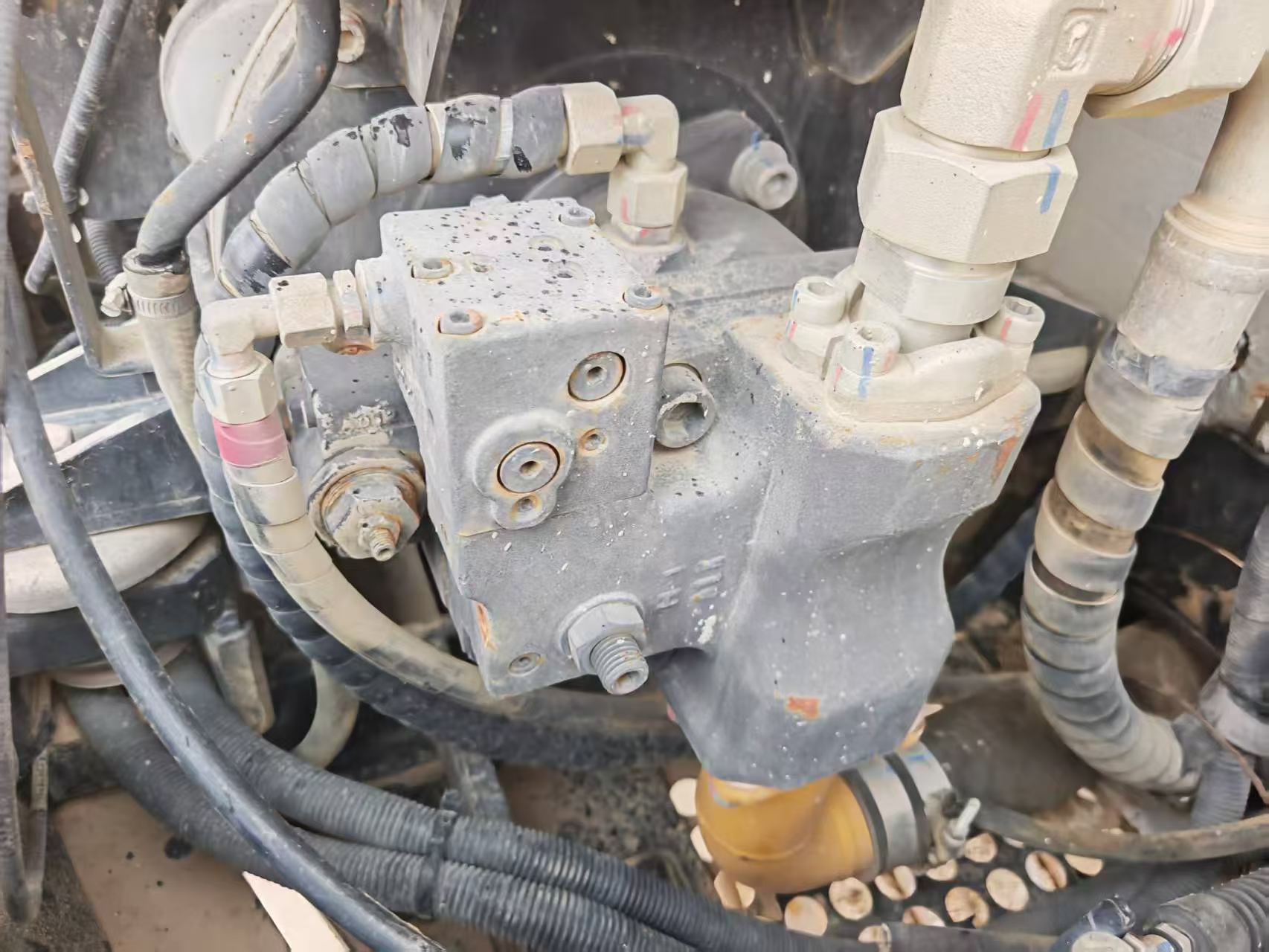 Buy Sany SY55 Used Excavator / 9 Buy Sany SY55 Used Excavator / 9