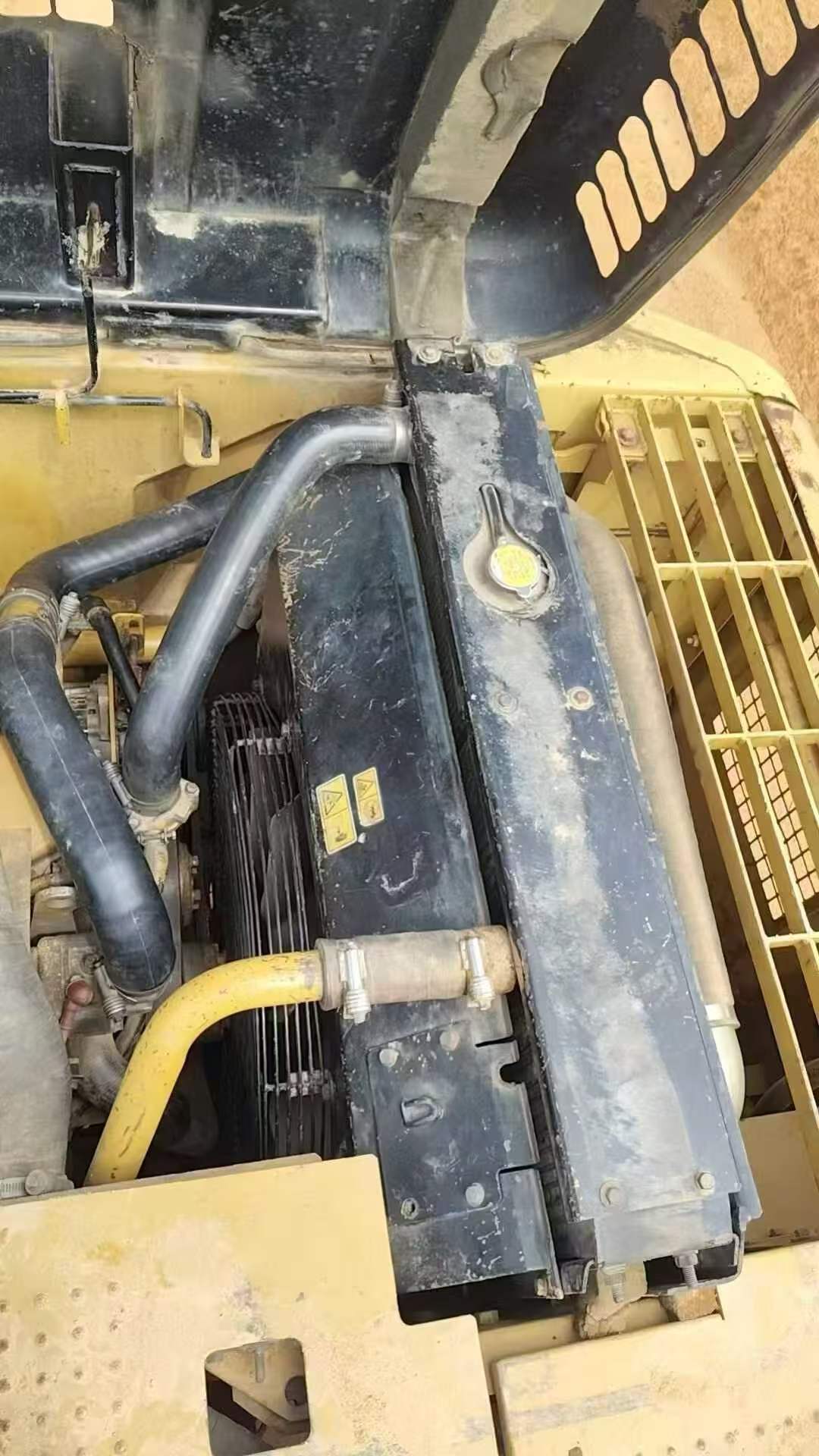 Buy Caterpillar 320D Used Excavator / 6 Buy Caterpillar 320D Used Excavator / 6