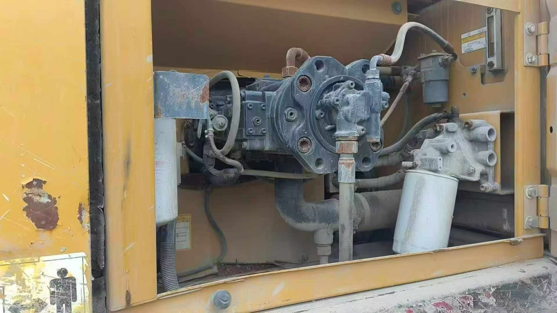 Buy Sany SY215C Used Excavator / 6 Buy Sany SY215C Used Excavator / 6