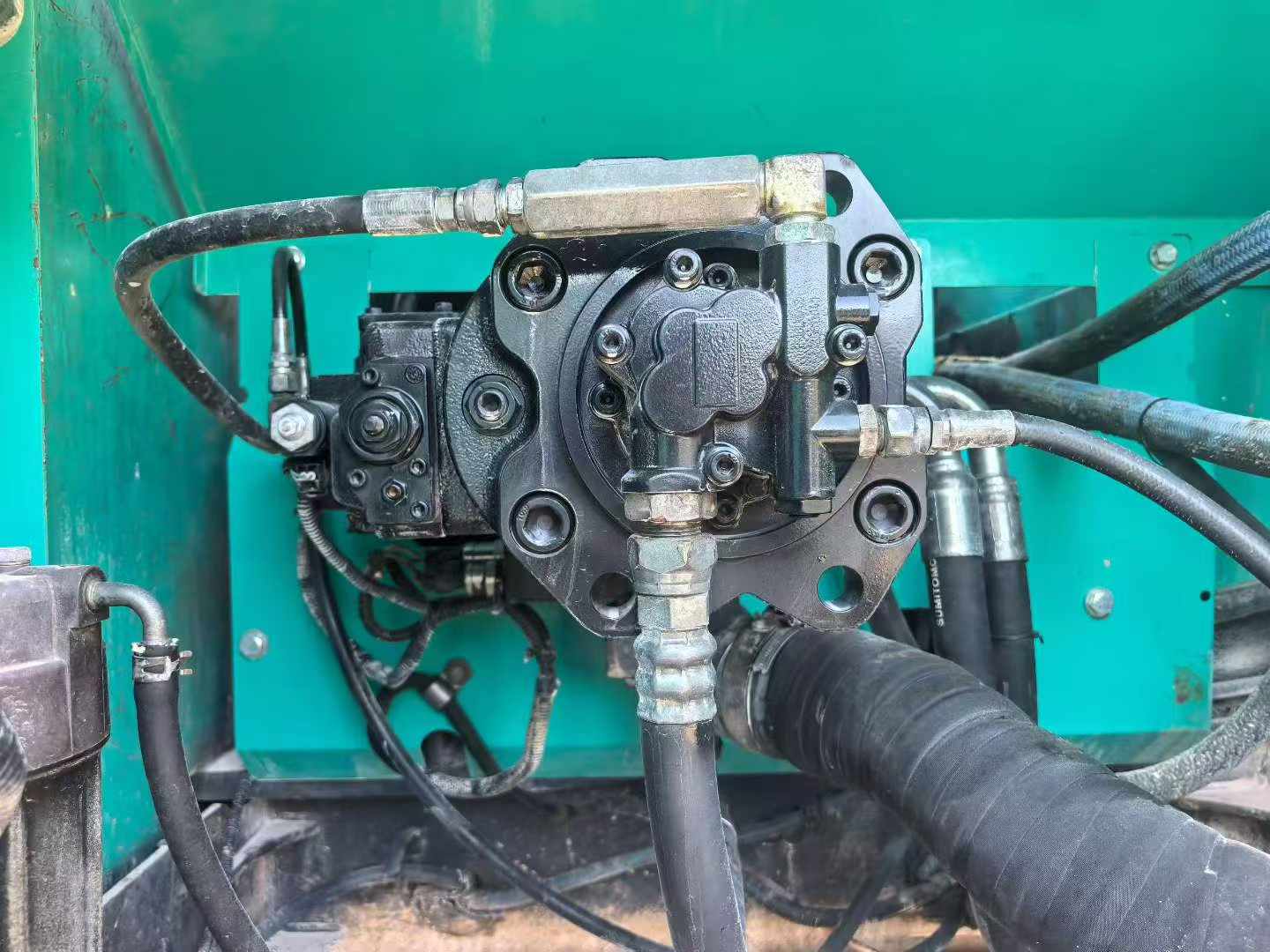 Buy Kobelco SK260 Used Excavator / 5