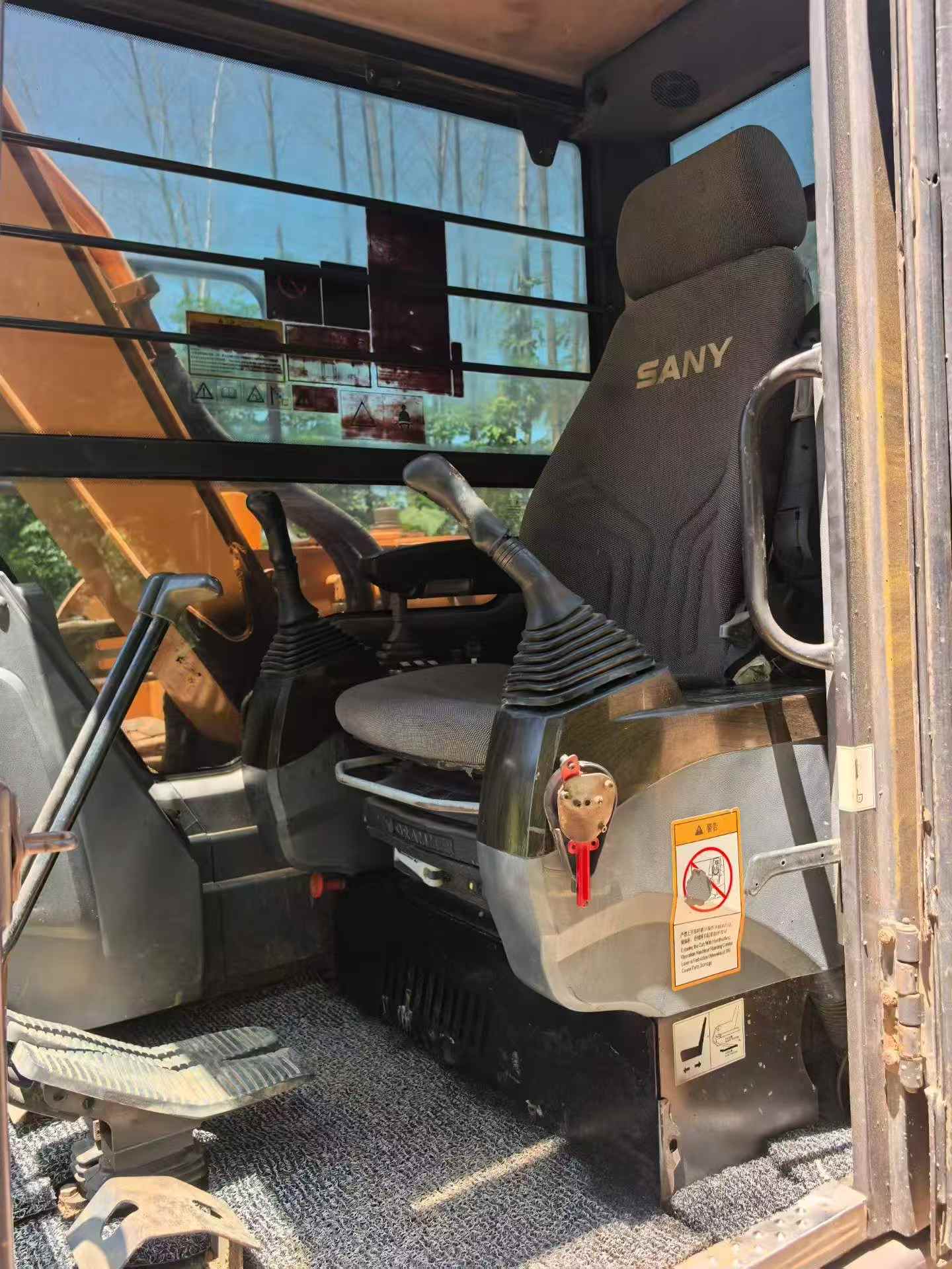 Buy Sany SY65C Used Excavator / 6 Buy Sany SY65C Used Excavator / 6