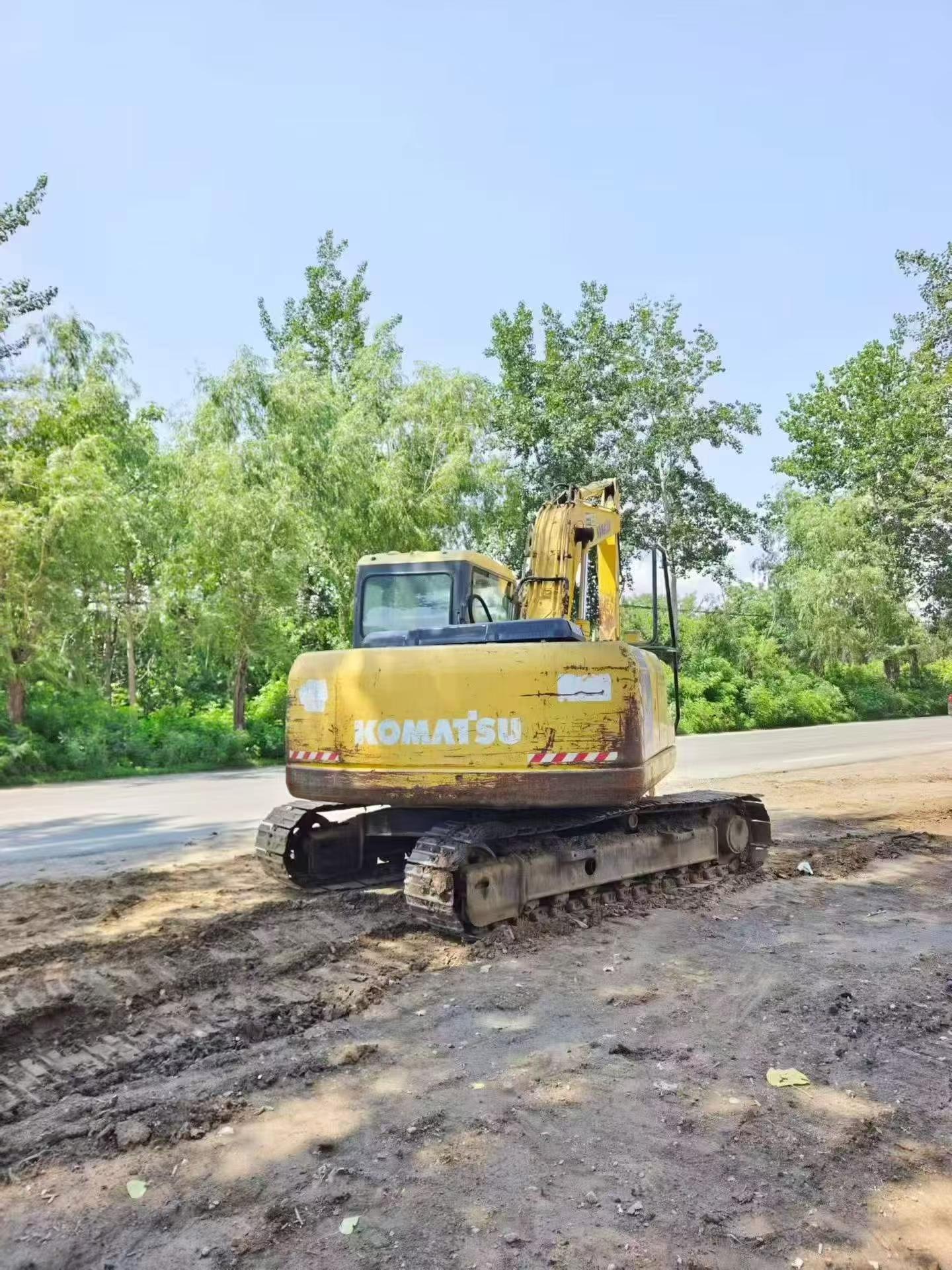 Buy Komatsu PC130-7 Used Excavator / 9