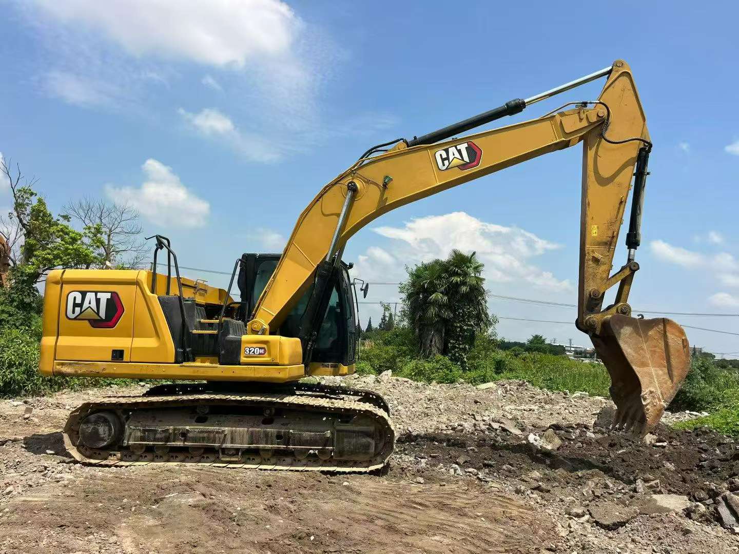 Buy Caterpillar 320A Used Excavator / 4 Buy Caterpillar 320A Used Excavator / 4