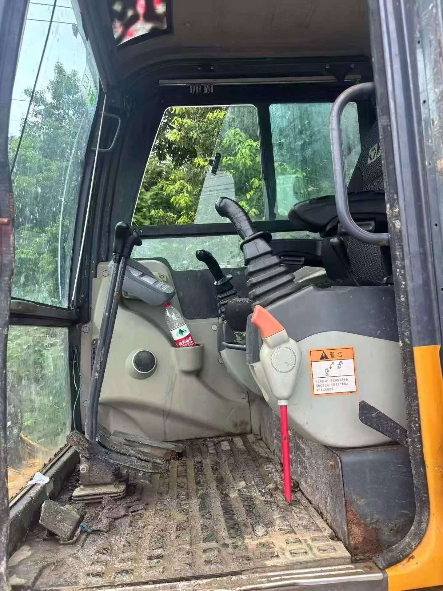 Buy XCMG XE60 Used Excavator / 5 Buy XCMG XE60 Used Excavator / 5