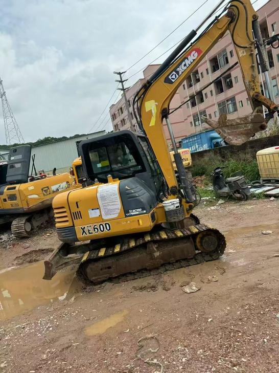 Buy XCMG XE55D Used Excavator / 1