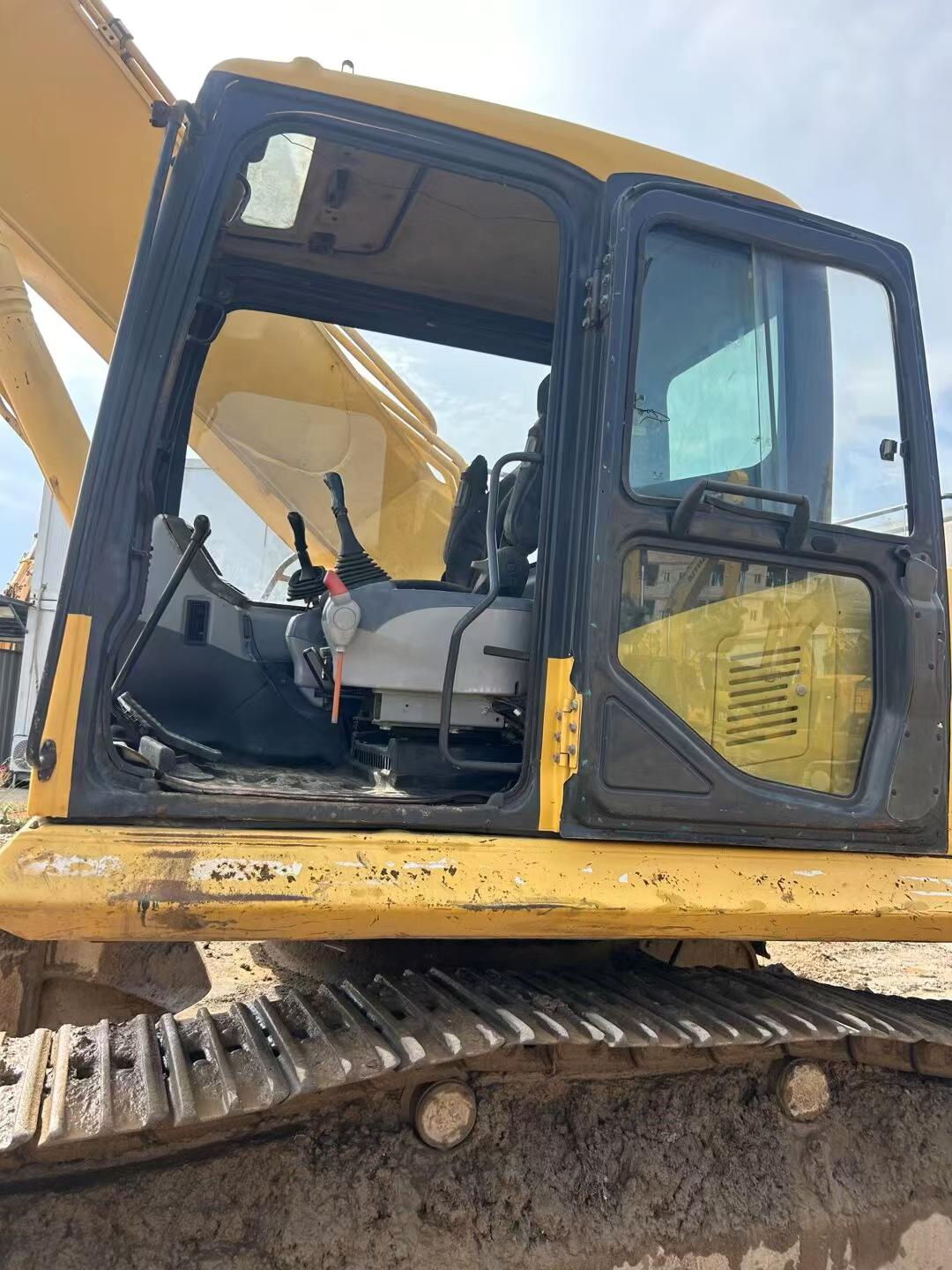 Buy Komatsu PC360-7 Used Excavator / 4 Buy Komatsu PC360-7 Used Excavator / 4