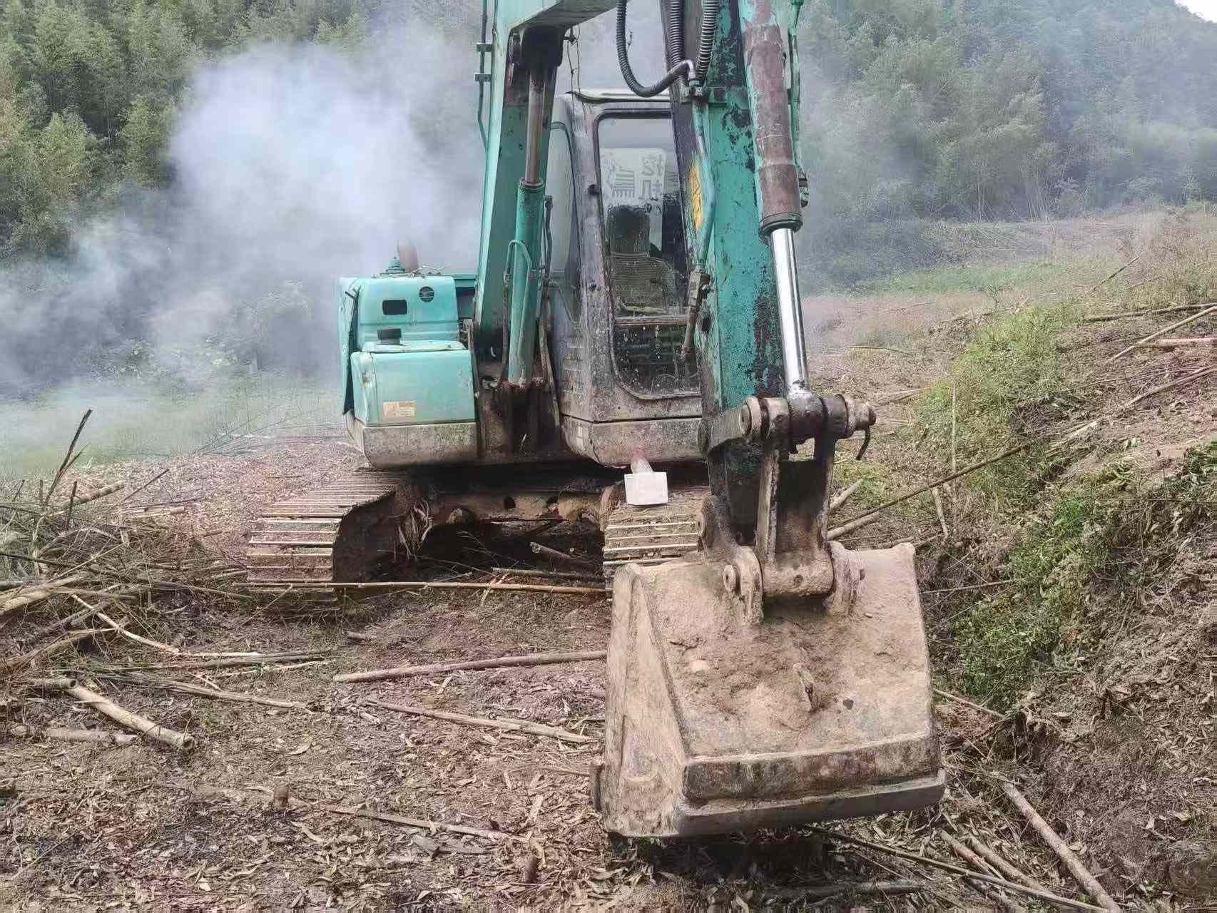 Buy Kobelco SK75 Used Excavator / 4 Buy Kobelco SK75 Used Excavator / 4