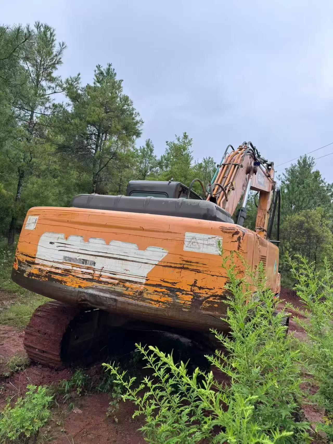 Buy Sany SY235C Used Excavator / 6 Buy Sany SY235C Used Excavator / 6