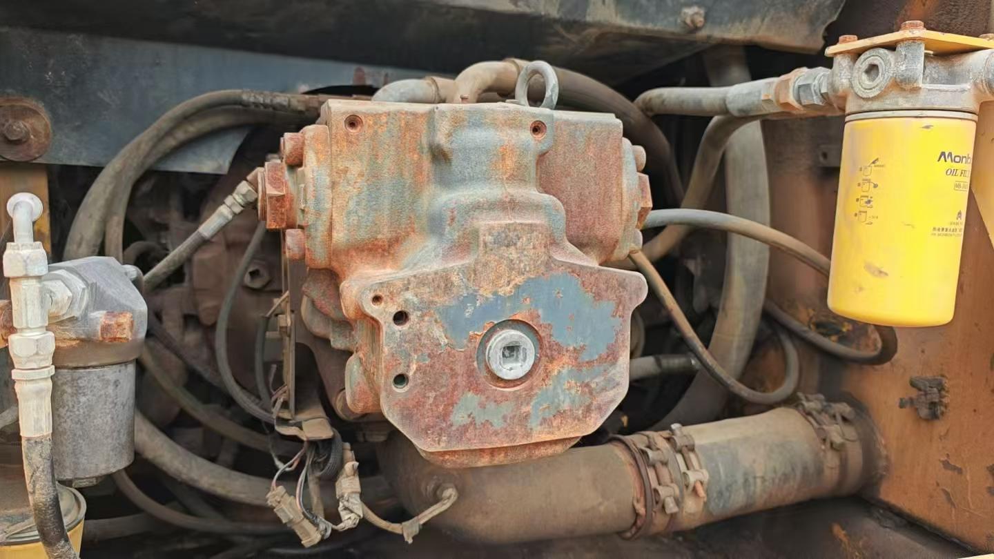 Buy Komatsu PC200-7 Used Excavator / 4 Buy Komatsu PC200-7 Used Excavator / 4