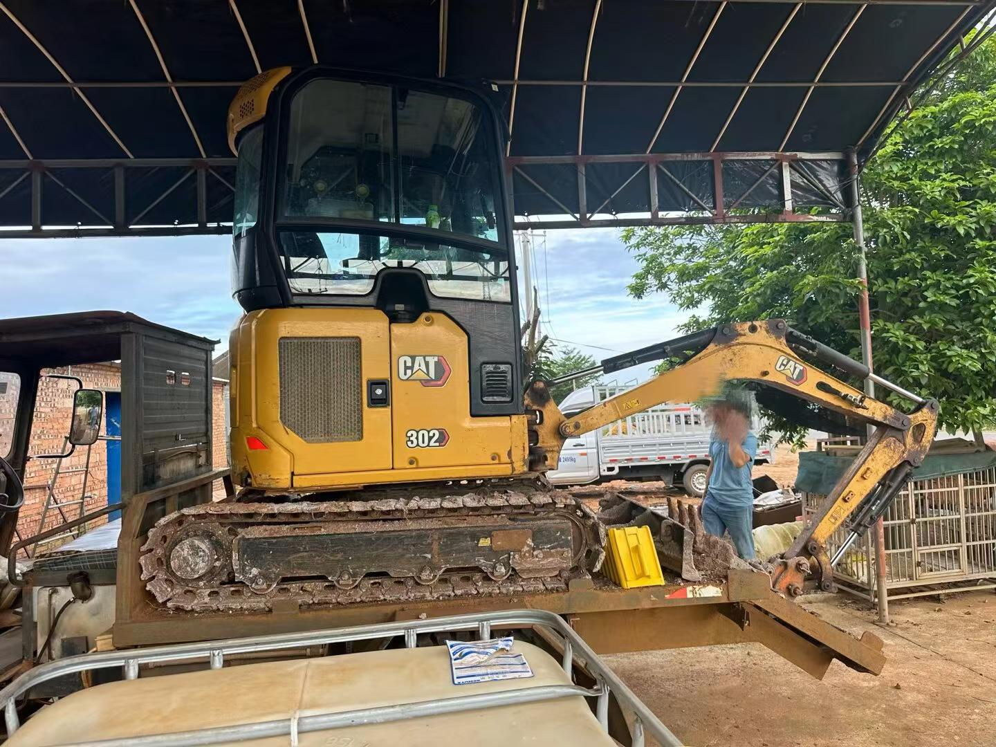 Buy Caterpillar 302 Used Excavator / 1