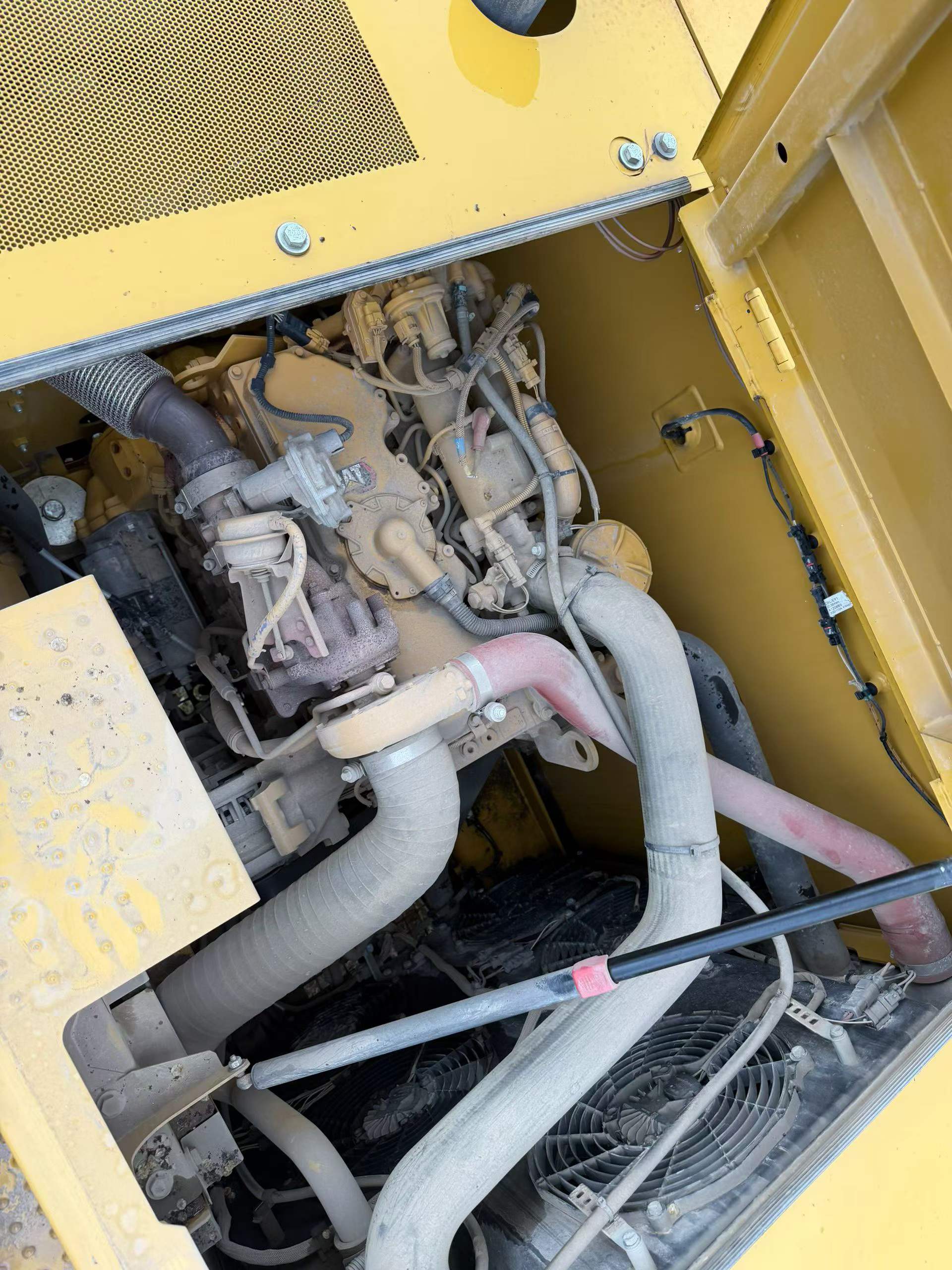 Buy Caterpillar 320A Used Excavator / 8 Buy Caterpillar 320A Used Excavator / 8