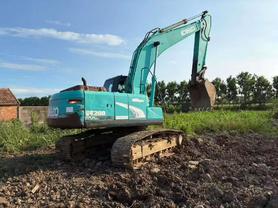 Buy Kobelco SK200 Used Excavator / 3 Buy Kobelco SK200 Used Excavator / 3