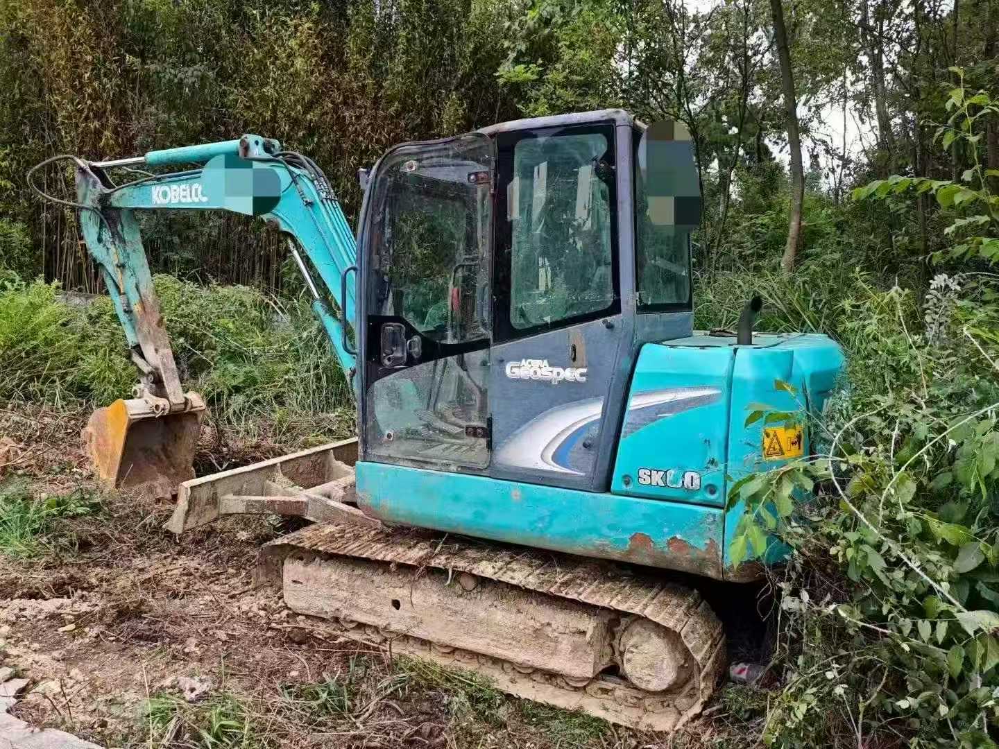 Buy Kobelco SK60-8 Used Excavator / 3 Buy Kobelco SK60-8 Used Excavator / 3