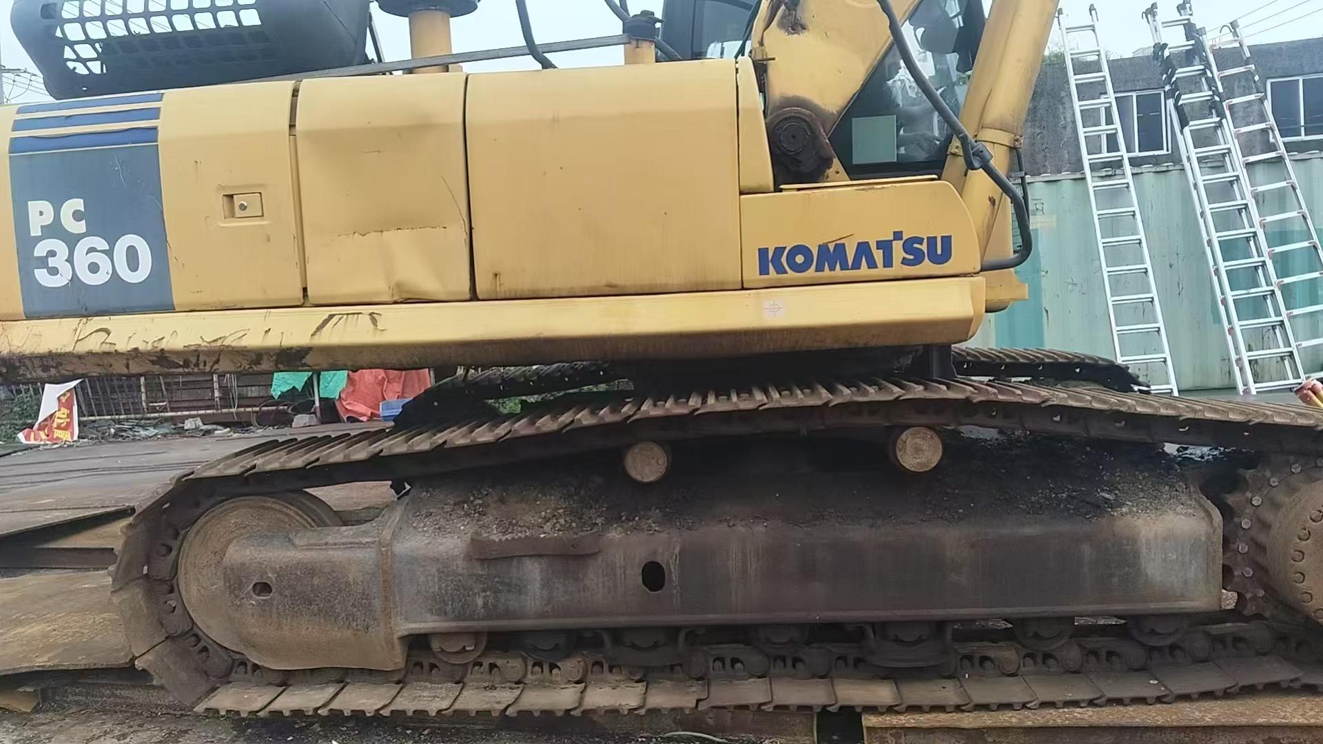 Buy Komatsu PC360-7 Used Excavator / 1