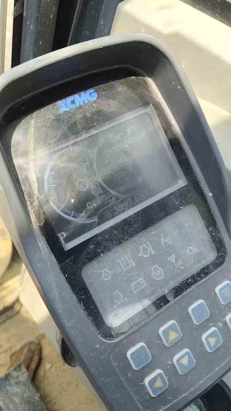 Buy XCMG XE60 Used Excavator / 4 Buy XCMG XE60 Used Excavator / 4