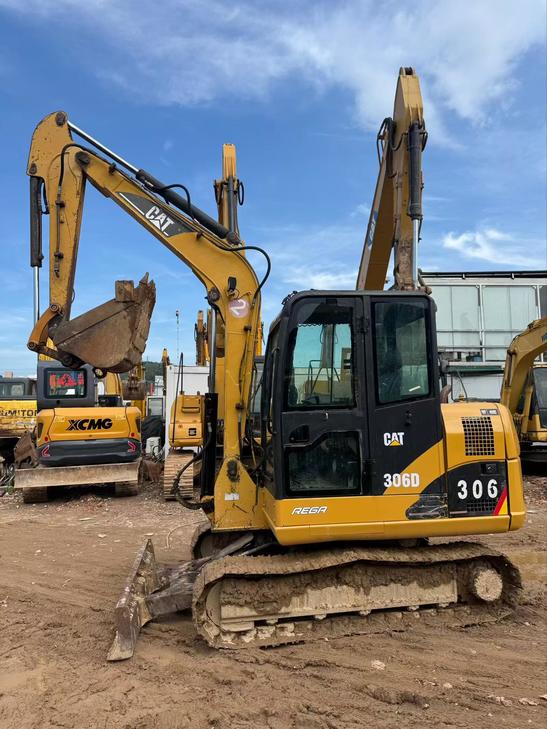 Buy Caterpillar 306D Used Excavator / 1